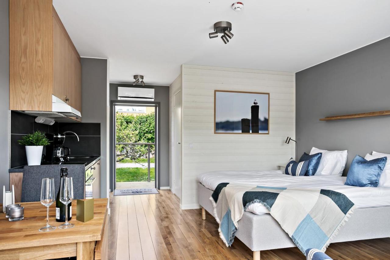 Skaergardsbyn Hotell Sankt Anna Buitenkant foto